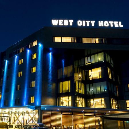 West City Hotel ฟลอเรชติ ภายนอก รูปภาพ