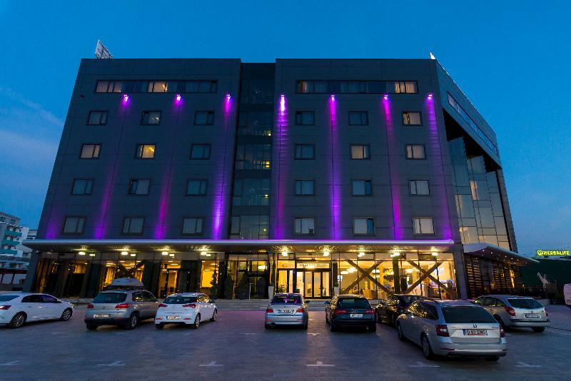 West City Hotel ฟลอเรชติ ภายนอก รูปภาพ